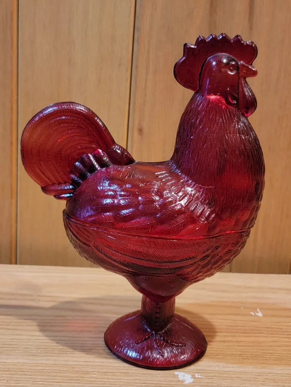 Vintage L.E. Smith Amberina Red Glass Standing Rooster Covered Candy Dish